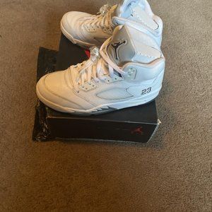 Jordan 5 Retro Metallic White